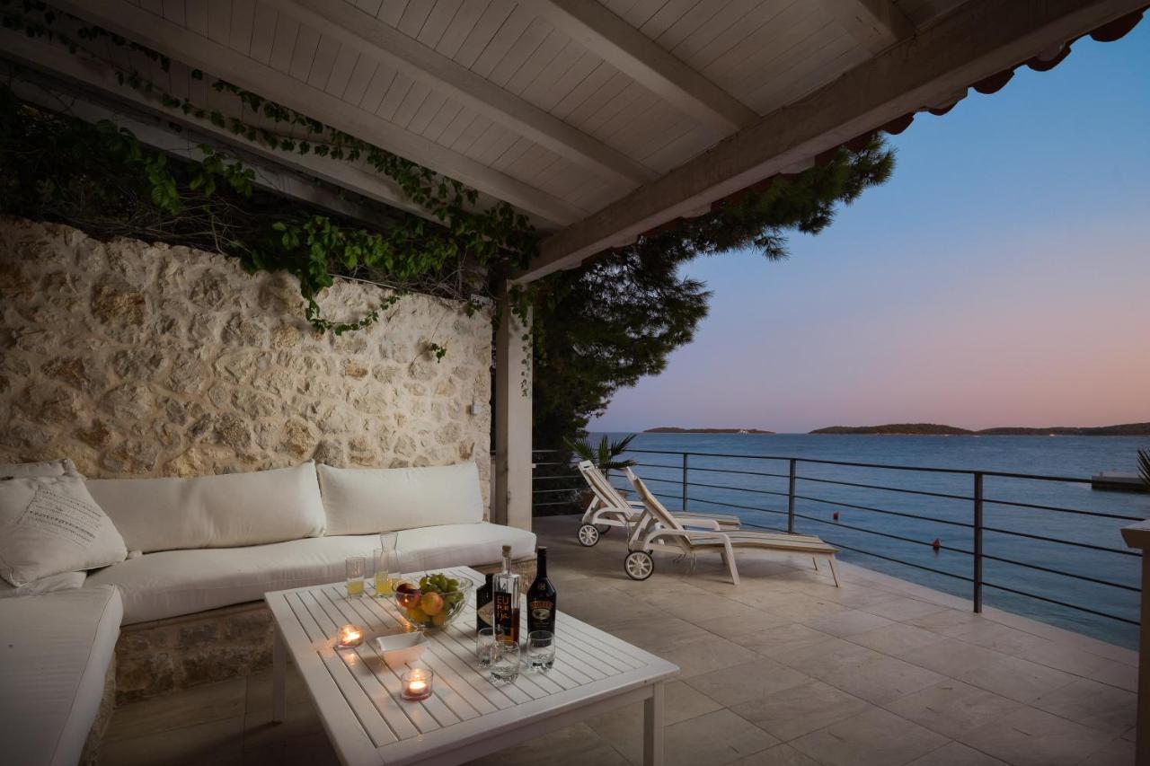 Villa Oceanus Hvar Town Bagian luar foto